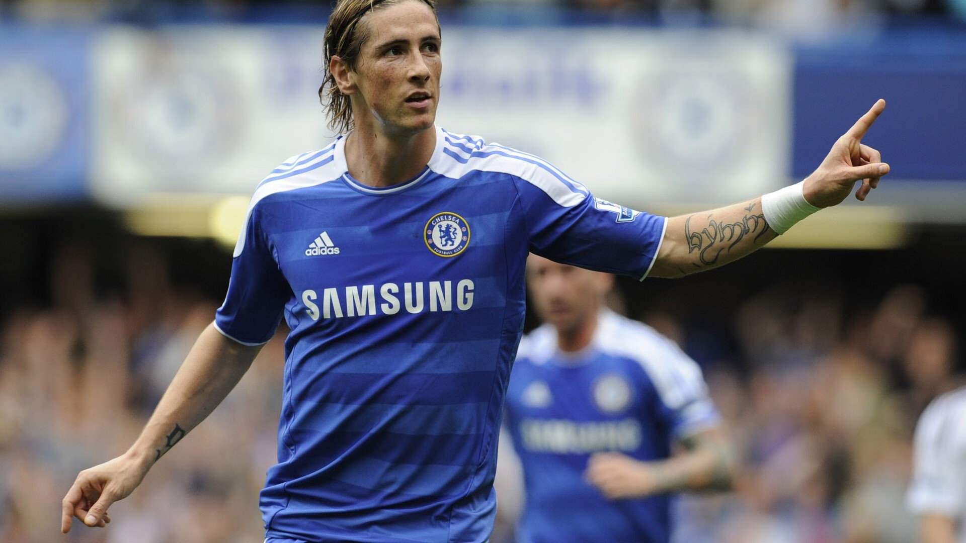 “西甲焦点演出：明星对决引爆现场气氛”，西甲现场观众