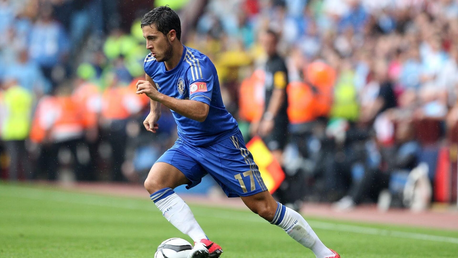 九游体育官网入口-公牛举办“球衣背后的故事”主题展览，公牛球服